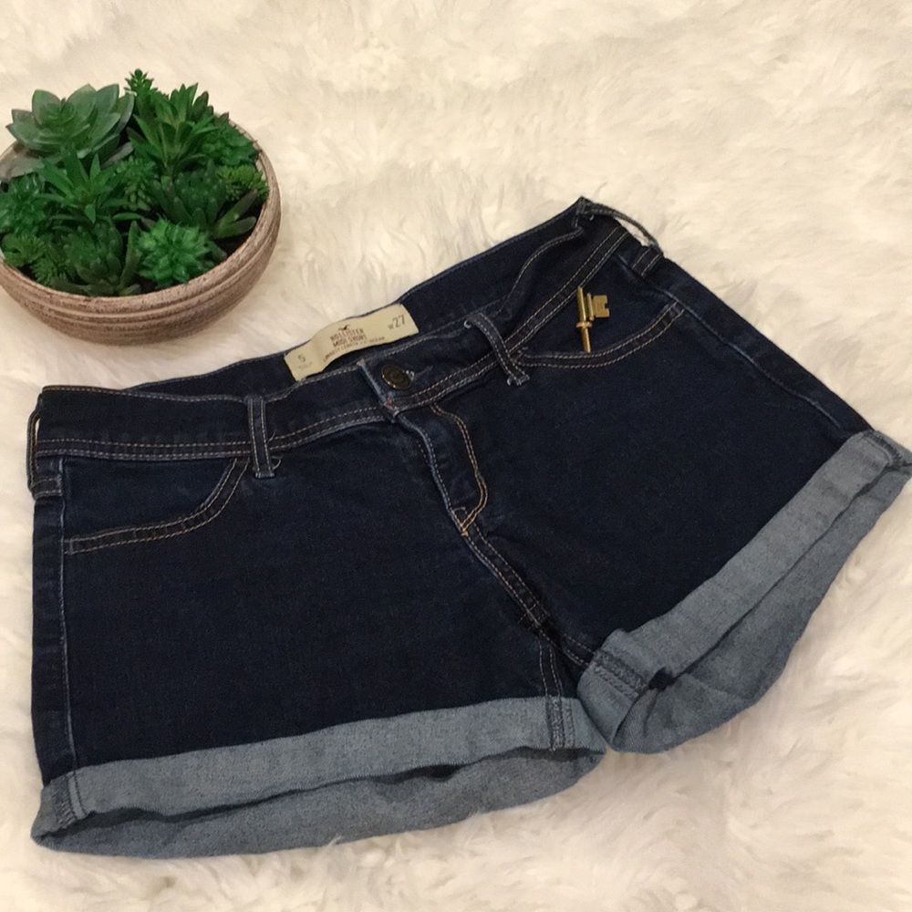 Hollister Midi Blue Shorts Size 5/27